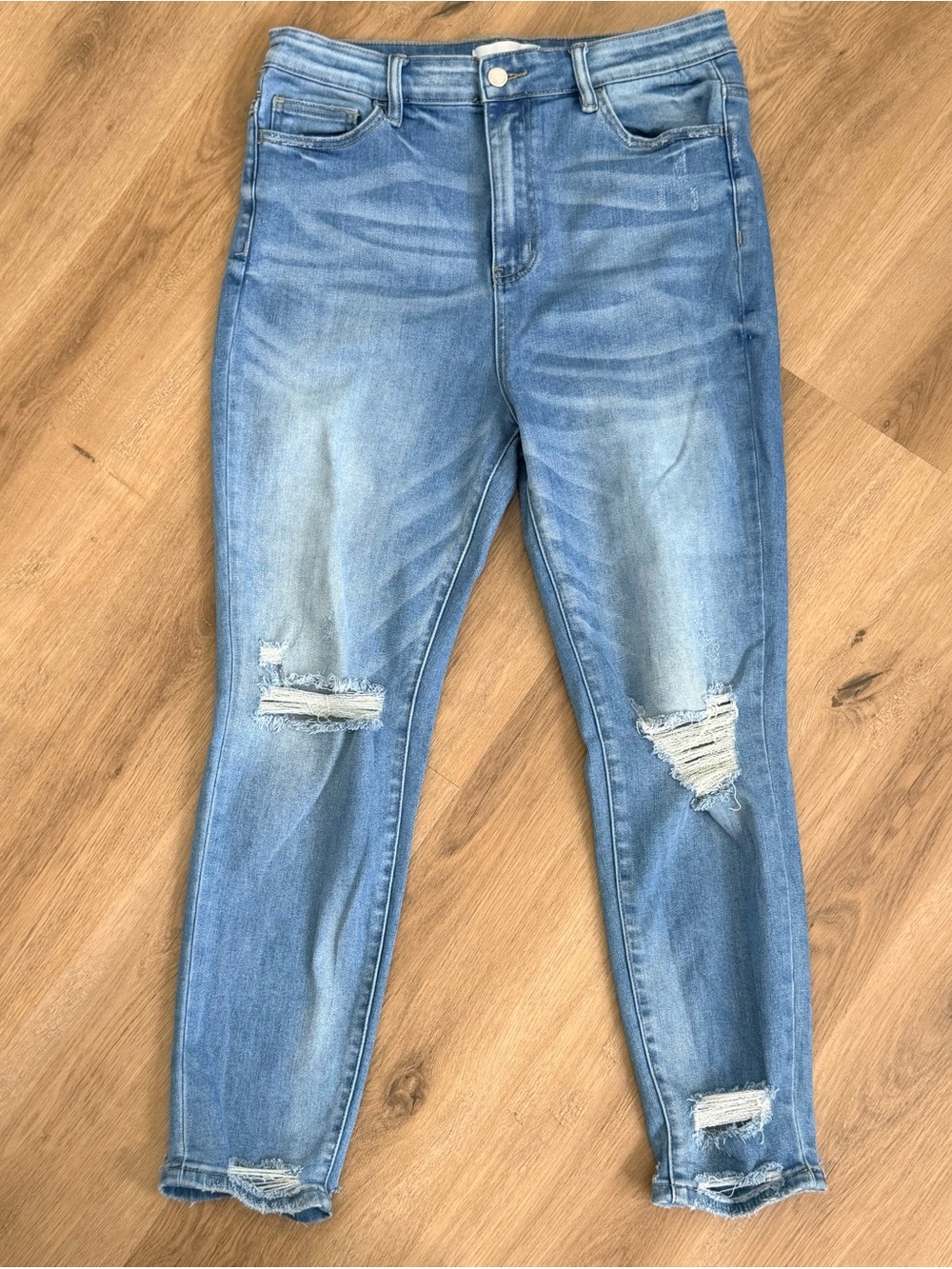 Vervet Blue Light Blue Distressed Women's Jeans